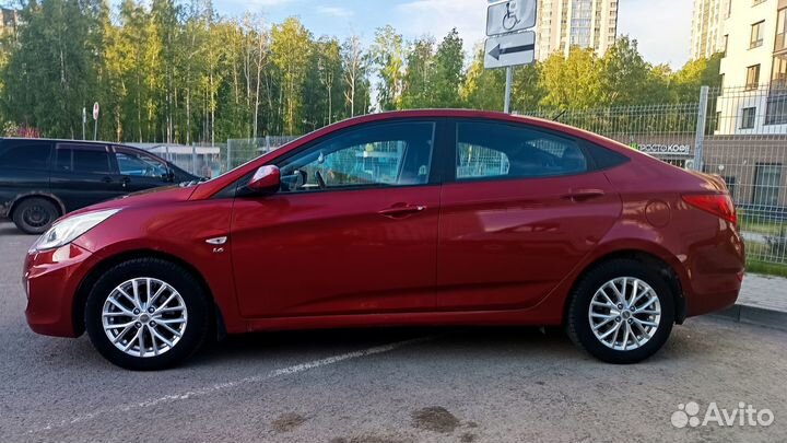 Hyundai Solaris 1.6 AT, 2013, 139 500 км