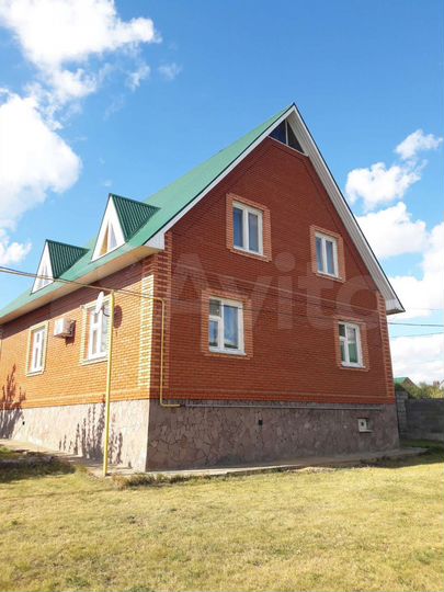 Коттедж 150 м² на участке 12 сот.