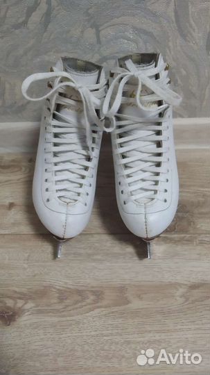 Фигурные коньки jackson freestyle