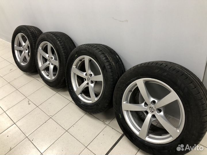 Разноширокие колеса R18 Porsche Macan