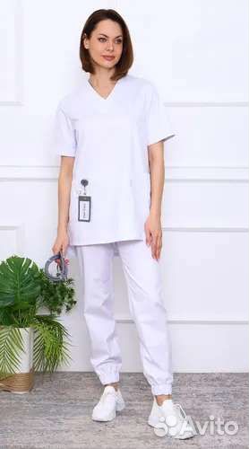 Медицинский костюм