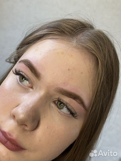 Мастер бровист