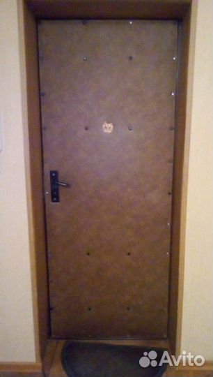 Дверь входная металлическая