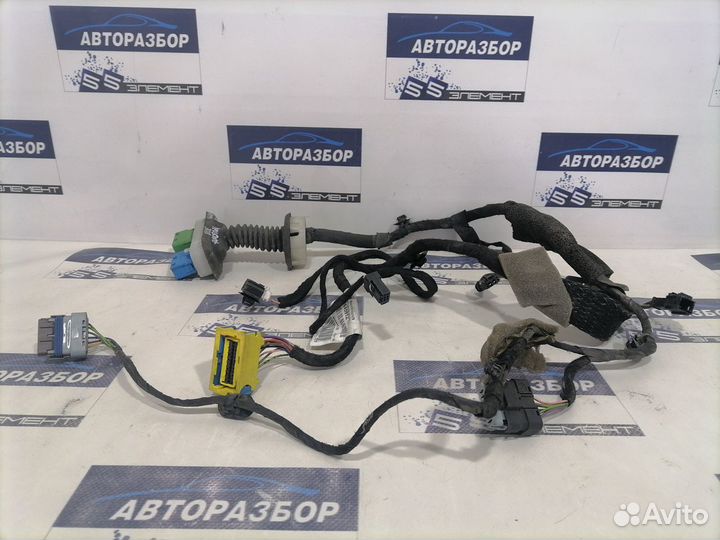 Проводка двери Peugeot 308