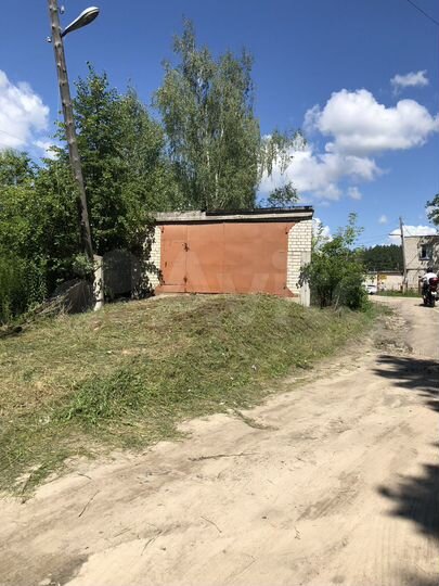 Гараж, > 30 м²