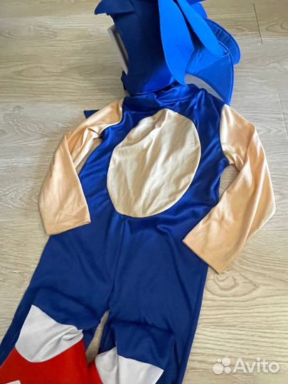 Костюм sonic
