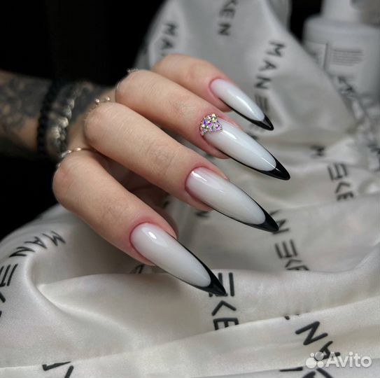 Мастер маникюра