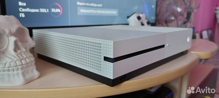 Xbox One s 1tb с играми