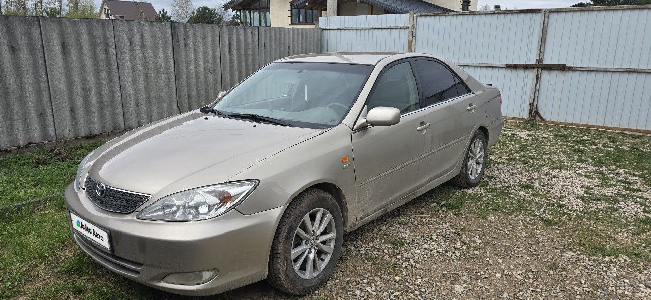 Toyota Camry: фото владельца