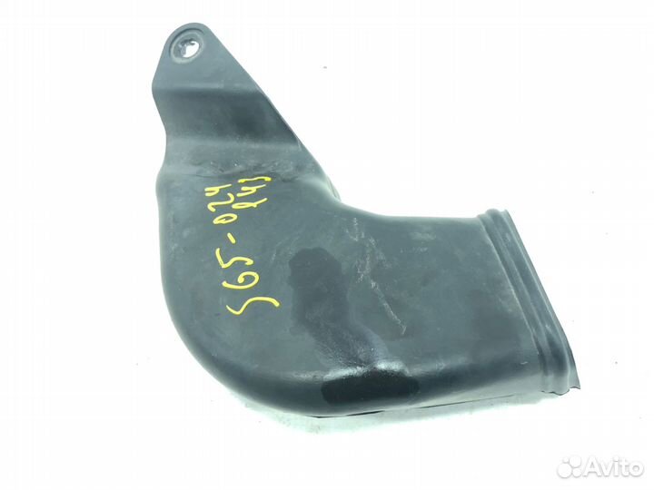 Воздуховод на впуск Subaru Forester SG5