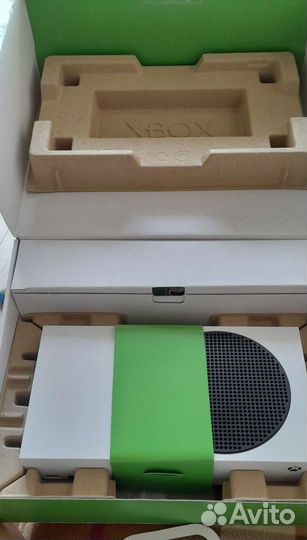 Игровая приставка xbox series s 512GB