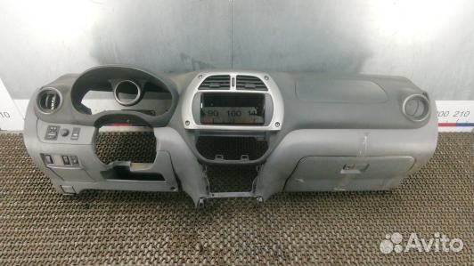 Панель приборов (торпедо) toyota RAV 4 ZCA2 (DBR12