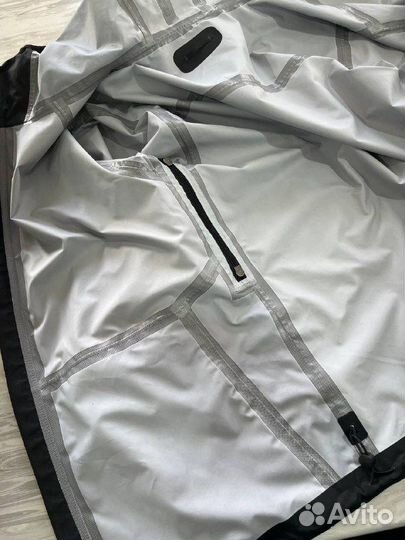 Пошив курток/плащей/дождевиков