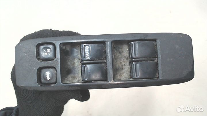 Кнопка стеклоподъемника Nissan Primera P12, 2006