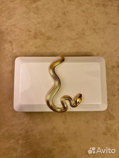 Клатч Kilian со змеей женский вечерний белый