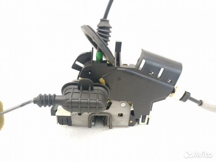 Замок двери передний левый Mercedes-Benz E-Class