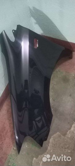 Левое крыло Volkswagen polo