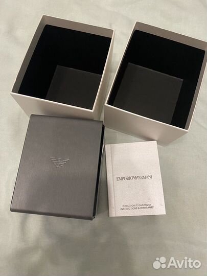 Коробка от часов emporio armani