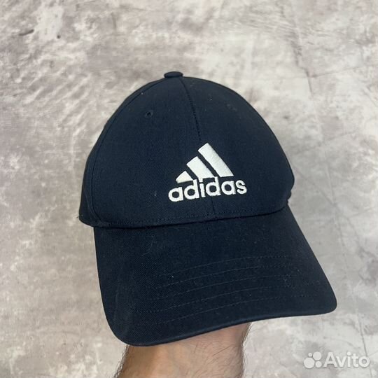 Бейсболка Adidas регулируемая