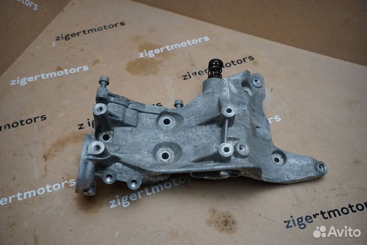 Кронштейн генератора 06J903143AH