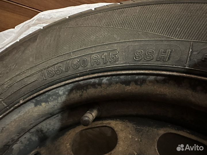 Yokohama Bluearth ES32 185/60 R15