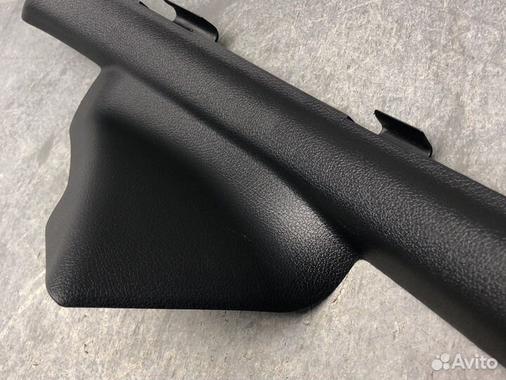 Зад лев накладка порога Stinger GT