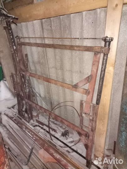 Подъемник автомобильный самодельный