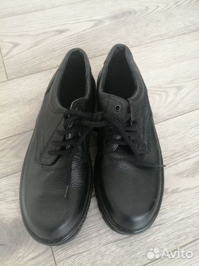 Ботинки мужские демисезонные новые 42