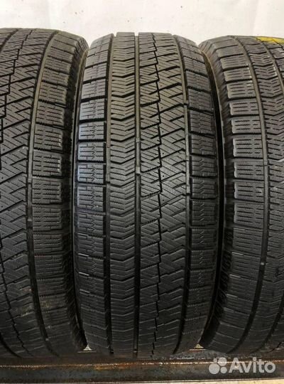 Bridgestone Blizzak VRX 185/55 R16 100Z