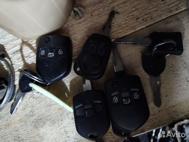 Продам брелки штатной сигнализации саманд