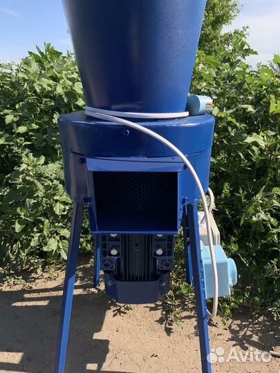 Измельчитель сена, соломы бытовой 220в