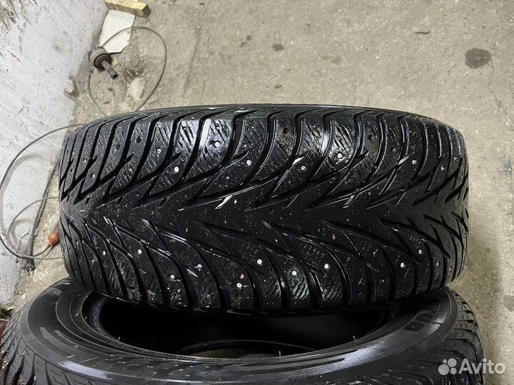 Yokohama Ice Guard Stud IG55 255/55 R18