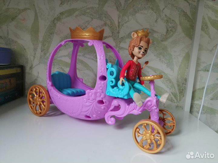 Энчантималс карета