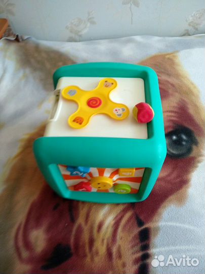 Кубик развивающий