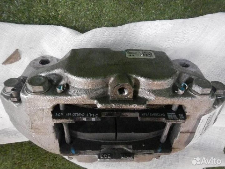 Суппорт тормозной передний левый Cadillac Escalade