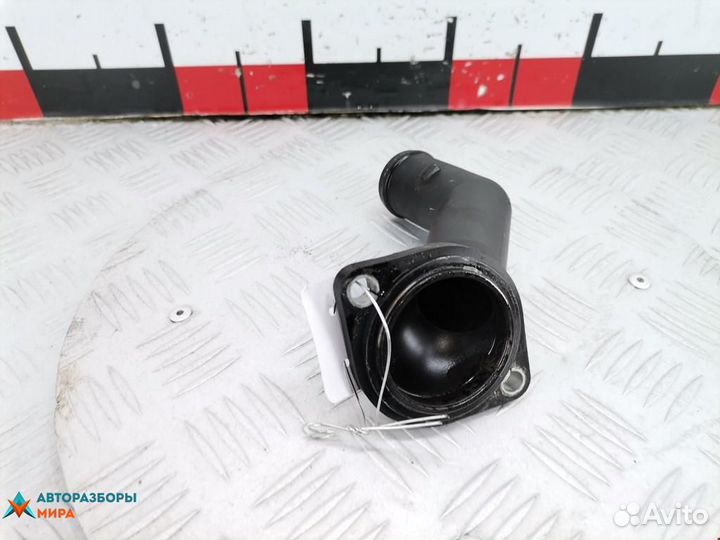 Корпус термостата Audi A3 8P 2005 06A121121C