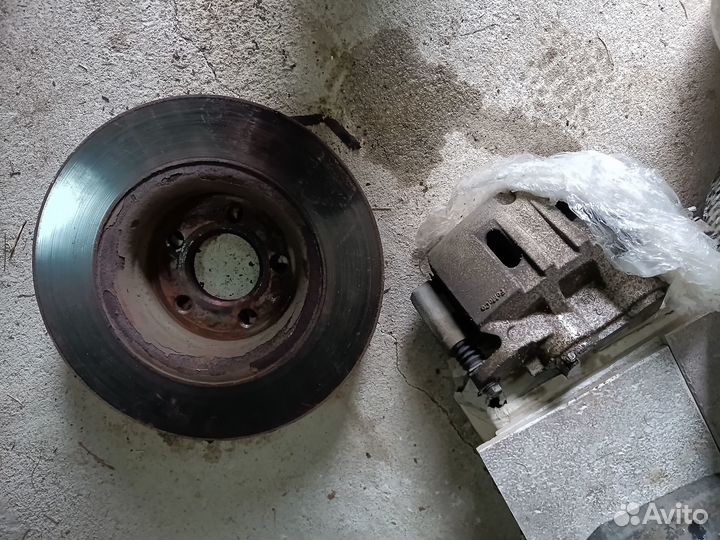 Комплект тормозов на форд мустанг