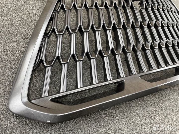 Решетка радиатора Lexus NX 2021