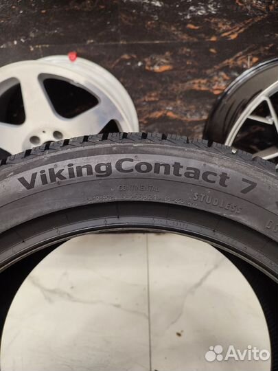 Continental ContiVikingContact 7 235/45 R17 97H