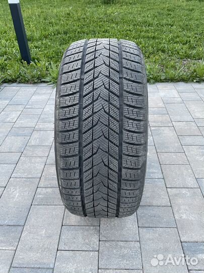 Arivo Winmaster ProX ARW5 275/35 R19 и 245/40 R19 100V