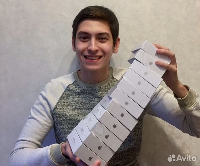 AirPods 3 с гарантией + чехол в подарок