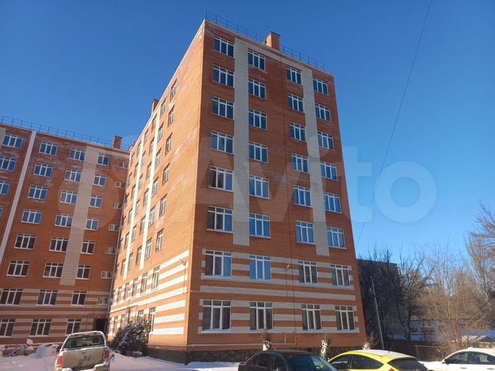 2-к. квартира, 44 м², 1/8 эт.