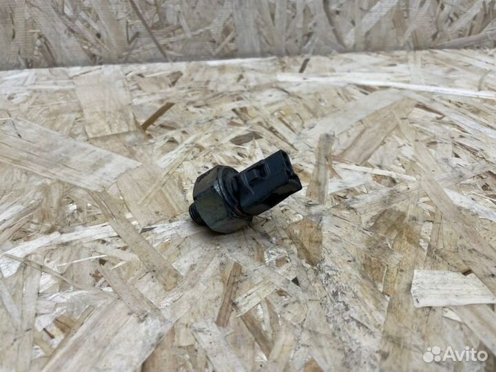 Датчик детонации Toyota Camry V30