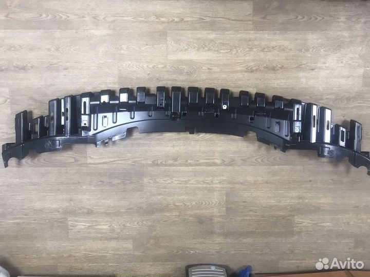 Абсорбер передний range rover 4