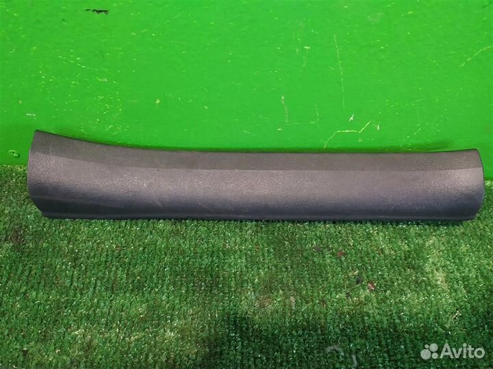 Накладка порога заднего левого внутри Honda FR-V