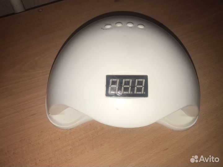 Лампа для ногтей