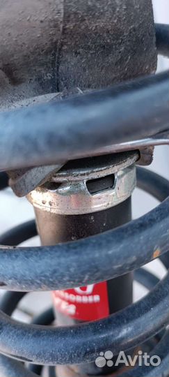 Задние стойки пара Митсубиси Лансер 10 седан