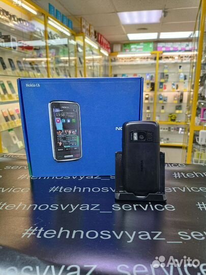 Nokia C6-01