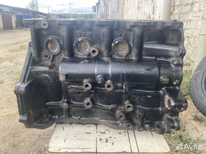 Блок двигатель 4g63