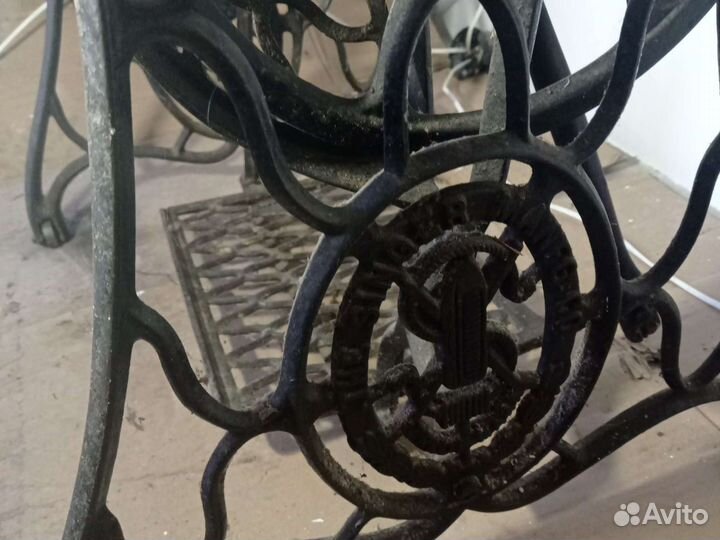 Швейная машина Singer Kohler